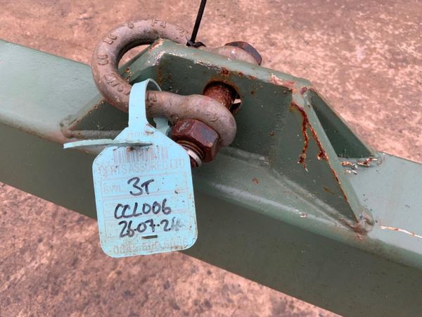 17ft SPREADER BEAM /  LIFTING ATTACHMENT....0001 381544115