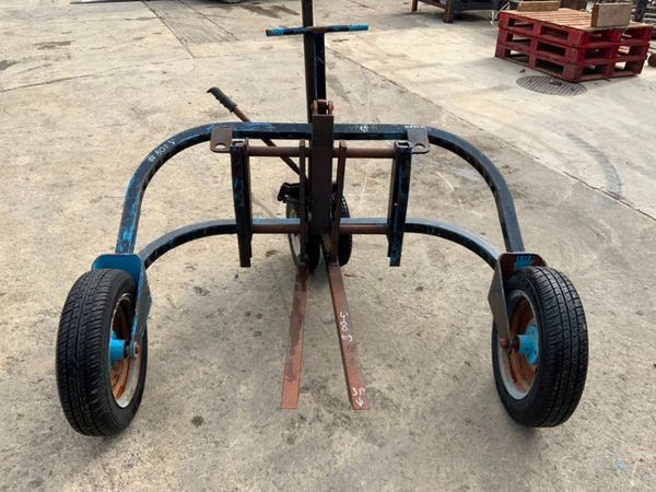 ROUGH TERRAIN PALLET TRUCK FORKS.....801v 381544204