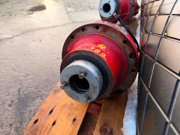 Dana Brevini conveyor drive assembly planetary gea 381549876