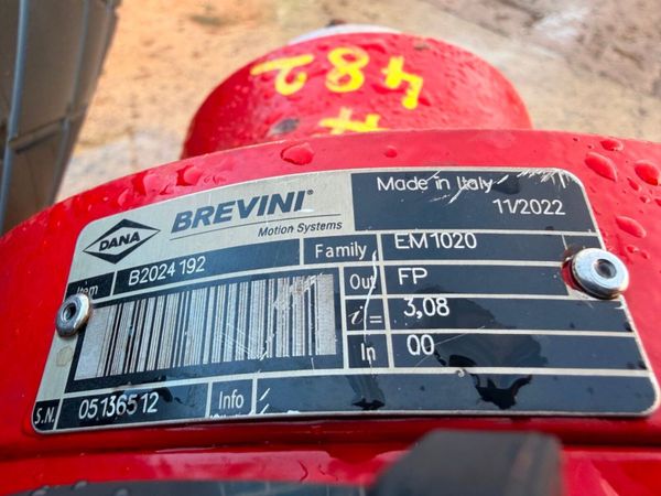 Dana Brevini conveyor drive assembly planetary gea 381549892