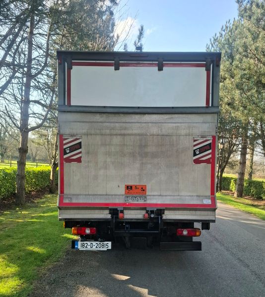 FUSO-THOMAS MCCLEAN FUSO 2018 BOXY BODY 381552188