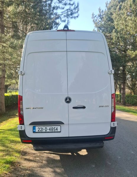 Mercedes-Benz Sprinter 2022 LWB 381554659