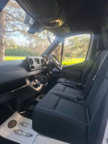 Mercedes-Benz Sprinter 2022 LWB 381554887