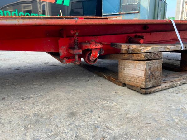 HYDRAULIC WORK PLATFORM / BIKE LIFT.......8827. 381561354