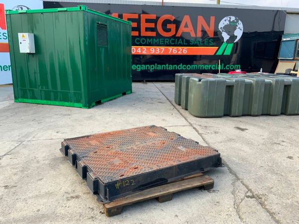 64" x 60" DUCTILE MANHOLE COVER.........122. 381561852