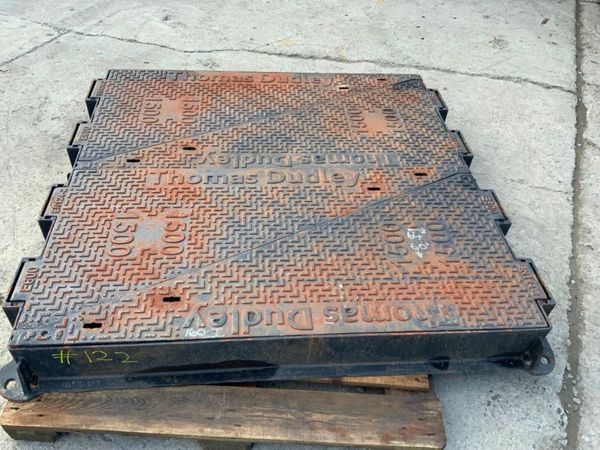 64" x 60" DUCTILE MANHOLE COVER.........122. 381561983