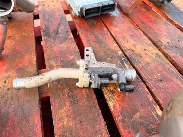 new genuine Deutz engine components .....172 381507673