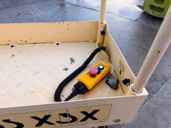 2018 youngman boss platform scissor lift....593v 381507692