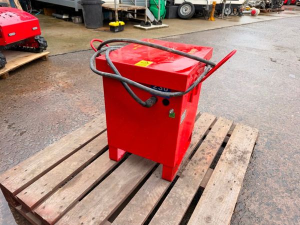 5 KVA , 110V site transformer .... 138 381507762