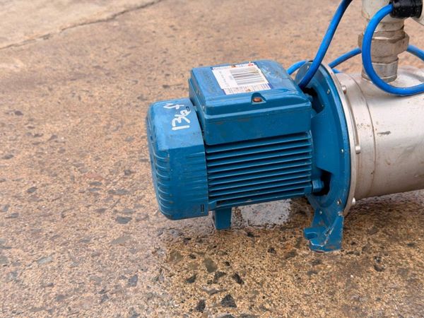 pedrollo booster / pressure pump setup.....136V 381507774