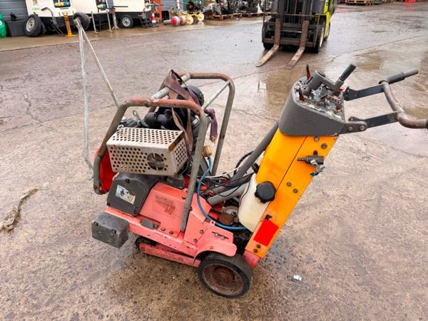 2013 Husqvarna FS524 concrete cutting saw....872 381507715
