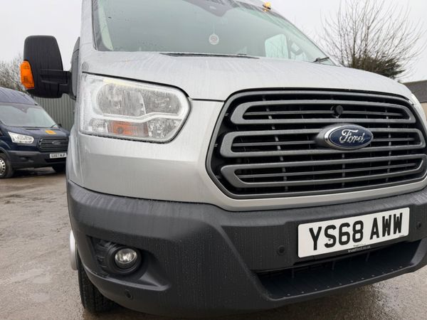 182 FORD TRANSIT 2.2 TREND- ONLY 26k MILES 381509345