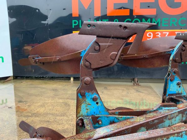 3 FURROW TSR-108 REVERSIBLE PLOUGH.......126 381653893