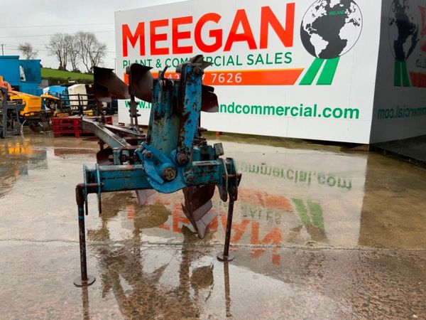 3 FURROW TSR-108 REVERSIBLE PLOUGH.......126 381653829