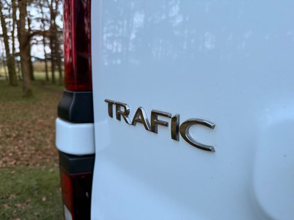 Renault Trafic Diesel SL27 DCI 95 Business 381679740