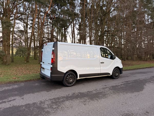 Renault Trafic Diesel SL27 DCI 95 Business 381679722