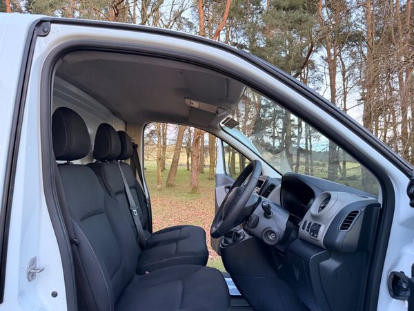 Renault Trafic Diesel SL27 DCI 95 Business 381679727