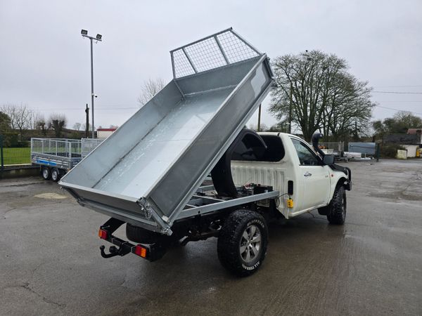 Hilux tipper body 381683511
