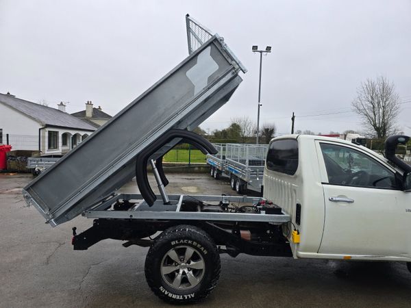 Hilux tipper body 381683515