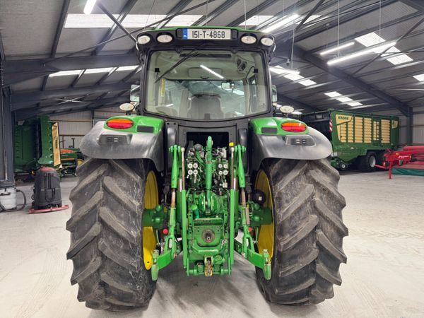 2015 John Deere 6150R 381691946