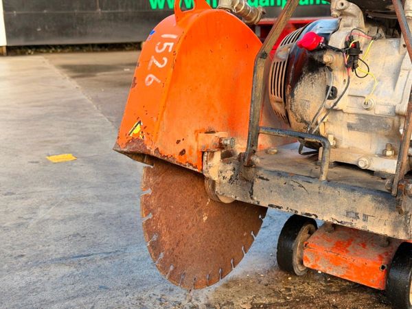Husqvarna CS451 Concrete / Road Saw Floor Saw 381609055