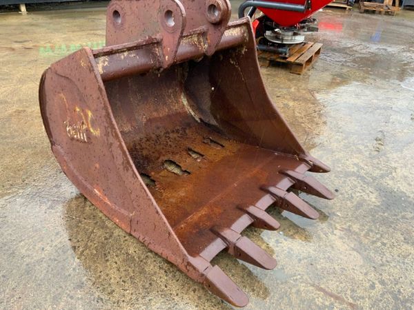 48" GEITH DIGGING BUCKET........65mm PINS.......87 381629991