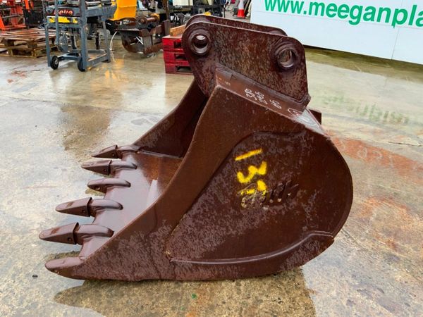 48" GEITH DIGGING BUCKET........65mm PINS.......87 381630000