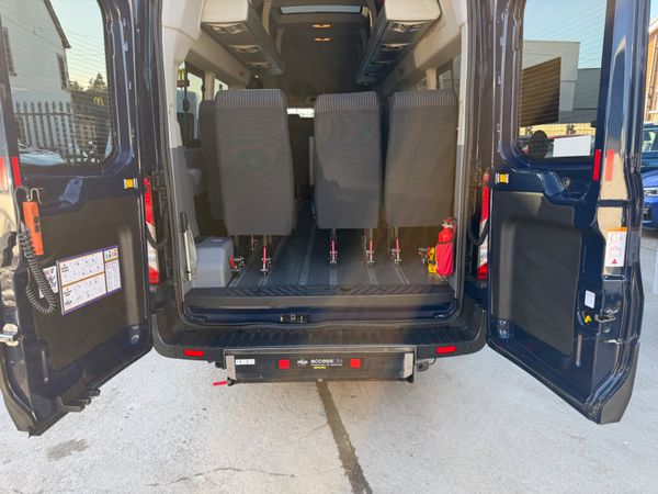 2017 TRANSIT - WHEEL CHAIR ACCESIBLE- LIFT- FLOOR 381757813