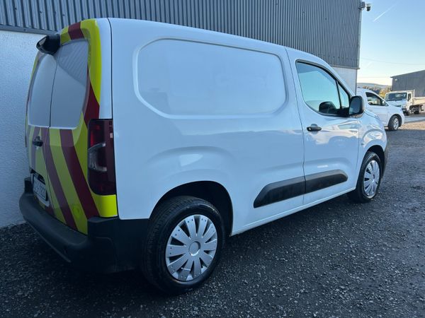 2020 Peugeot Partner ‘Professional- Inc VAT 381763075