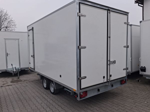 Fridge Trailer 381786874