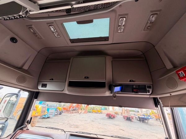 2021 Daf XF 530 ...150 TON...8X4...STGO 3....300 K 381700930