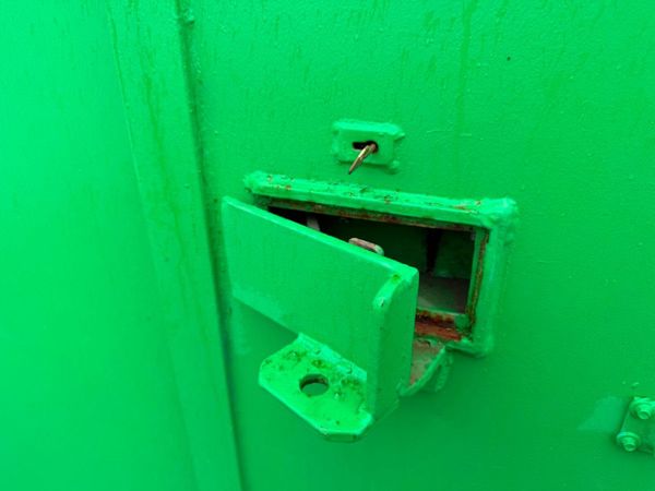 COSHH ...CHEMICAL CONTAINER 10 X 8 .....4845 381727615