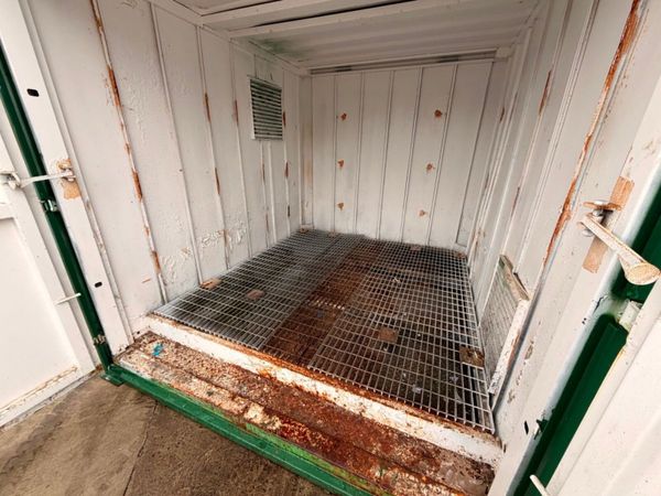 COSHH ...CHEMICAL CONTAINER 10 X 8 .....4845 381727622