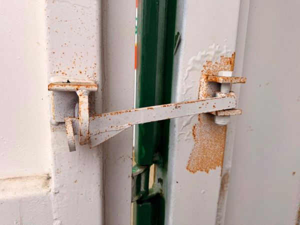 COSHH ...CHEMICAL CONTAINER 10 X 8 .....4845 381727628