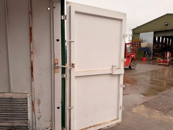 COSHH ...CHEMICAL CONTAINER 10 X 8 .....4845 381727630