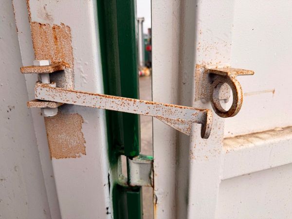 COSHH ...CHEMICAL CONTAINER 10 X 8 .....4845 381727631