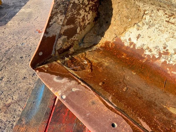 36" MINI DIGGER FILLING BUCKET.....40 PINS......72 381735543