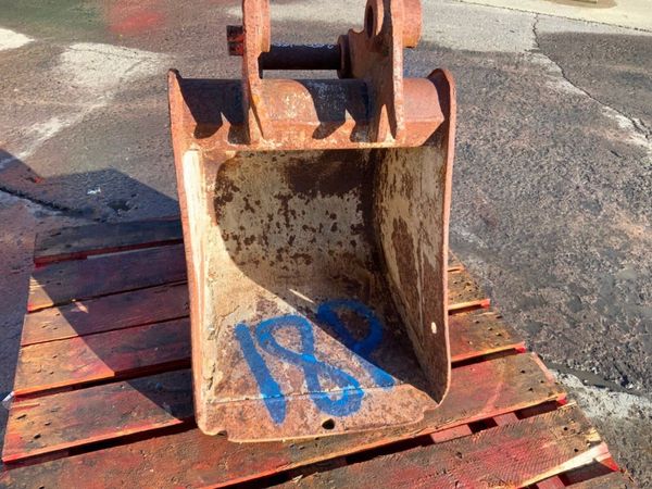 18" DIGGING BUCKET............45mm.........18p. 381735619