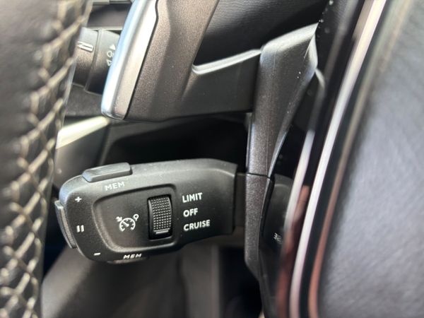 Peugeot 3008 Automatic 130BHP Allure only 64000km 381739576