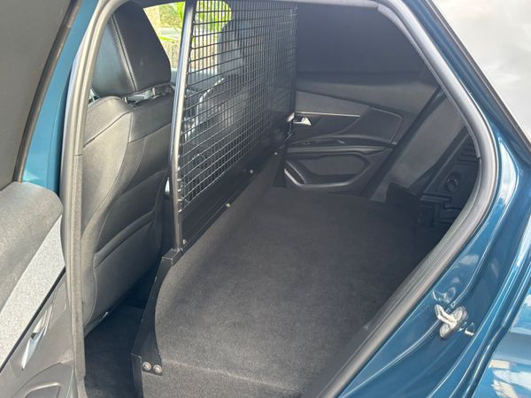 Peugeot 3008 Automatic 130BHP Allure only 64000km 381739577