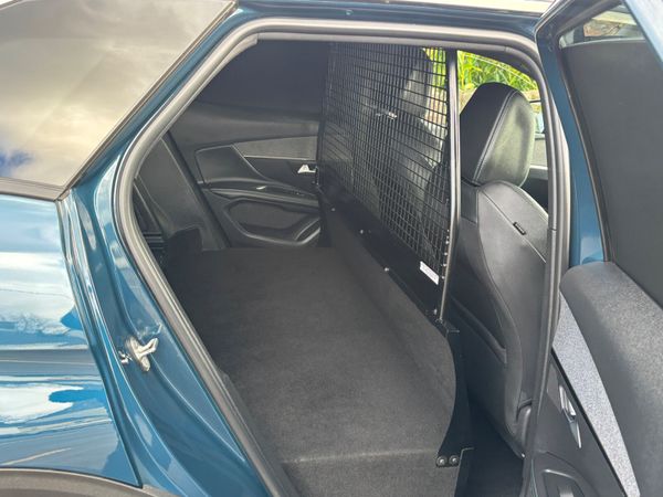 Peugeot 3008 Automatic 130BHP Allure only 64000km 381739583