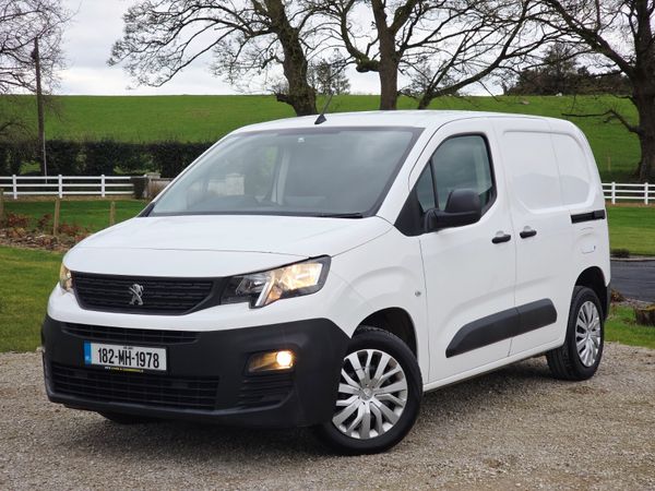 Peugeot Partner 2018 381851316