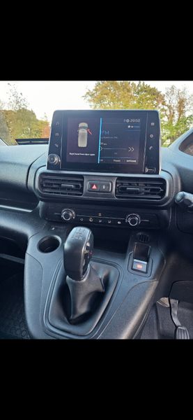 Peugeot Partner 2018 381851463