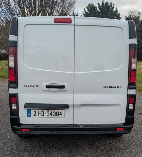 Renault Trafic 2021 DOE 381851993