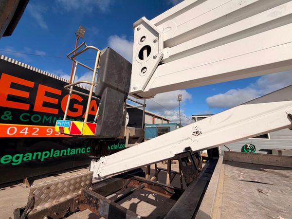 2016 NISSAN CABSTAR CHERRY PICKER... 1,884 hrs. 381820614