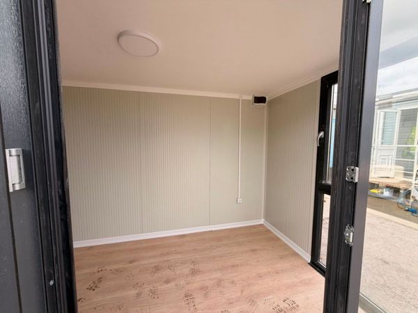 20ft site home office  garden room  beauty , studi 381825867