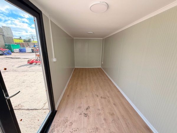 20ft site home office  garden room  beauty , studi 381825871