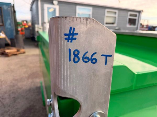 new 2023 DYMAC 2650 litres fuel bowser adblue...18 381833348