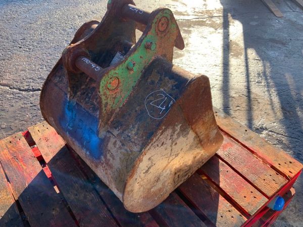 24" RHINOX DIGGING BUCKET.....45mm PINS......BP15. 381942446