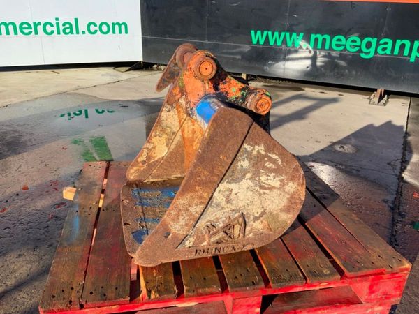 24" RHINOX DIGGING BUCKET.....45mm PINS......BP15. 381942450